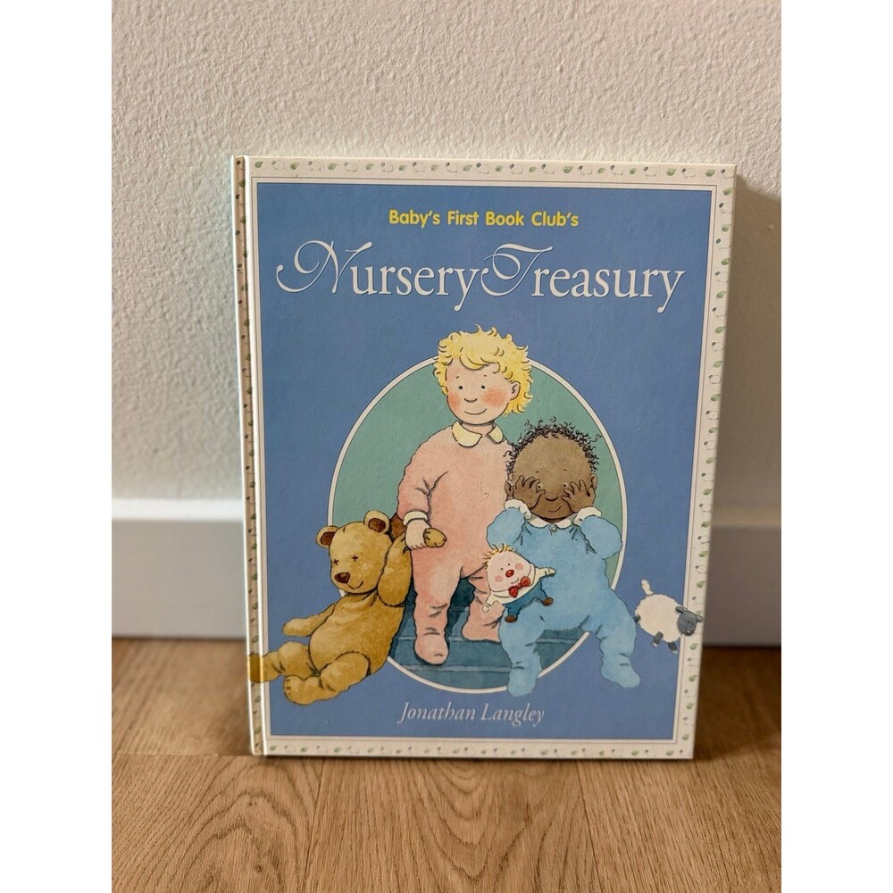 Nursery Treasury by Sanduik Bokforlag